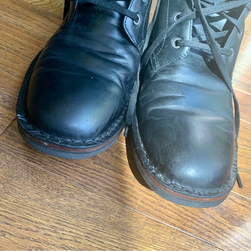 Andrew Marc boots 🥾